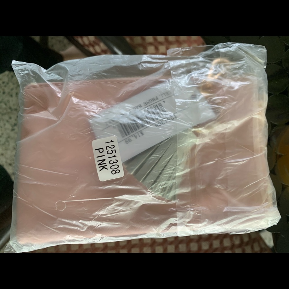 Cell phone bag